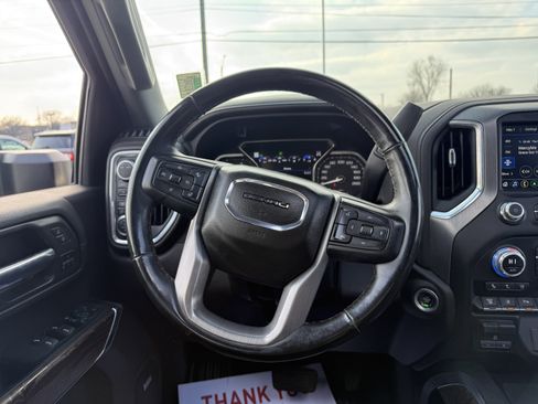 Used 2023 GMC Sierra 2500 Denali w/ Denali Black Diamond Edition image 17