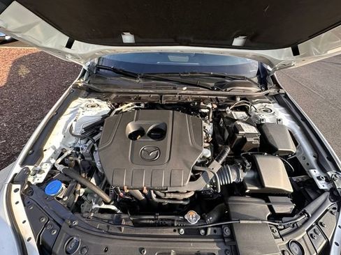 Used 2024 MAZDA MAZDA3 s FWD image 13