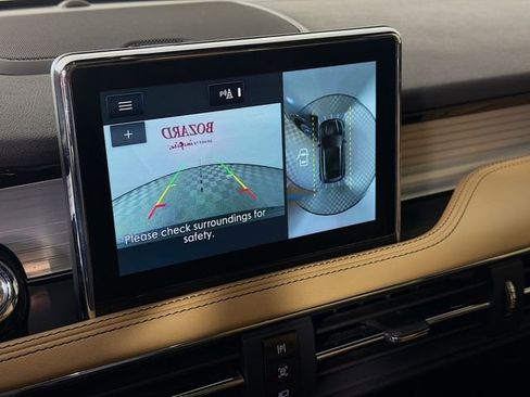 Used 2022 Lincoln Corsair Reserve w/ Equipment Group 201A image 17