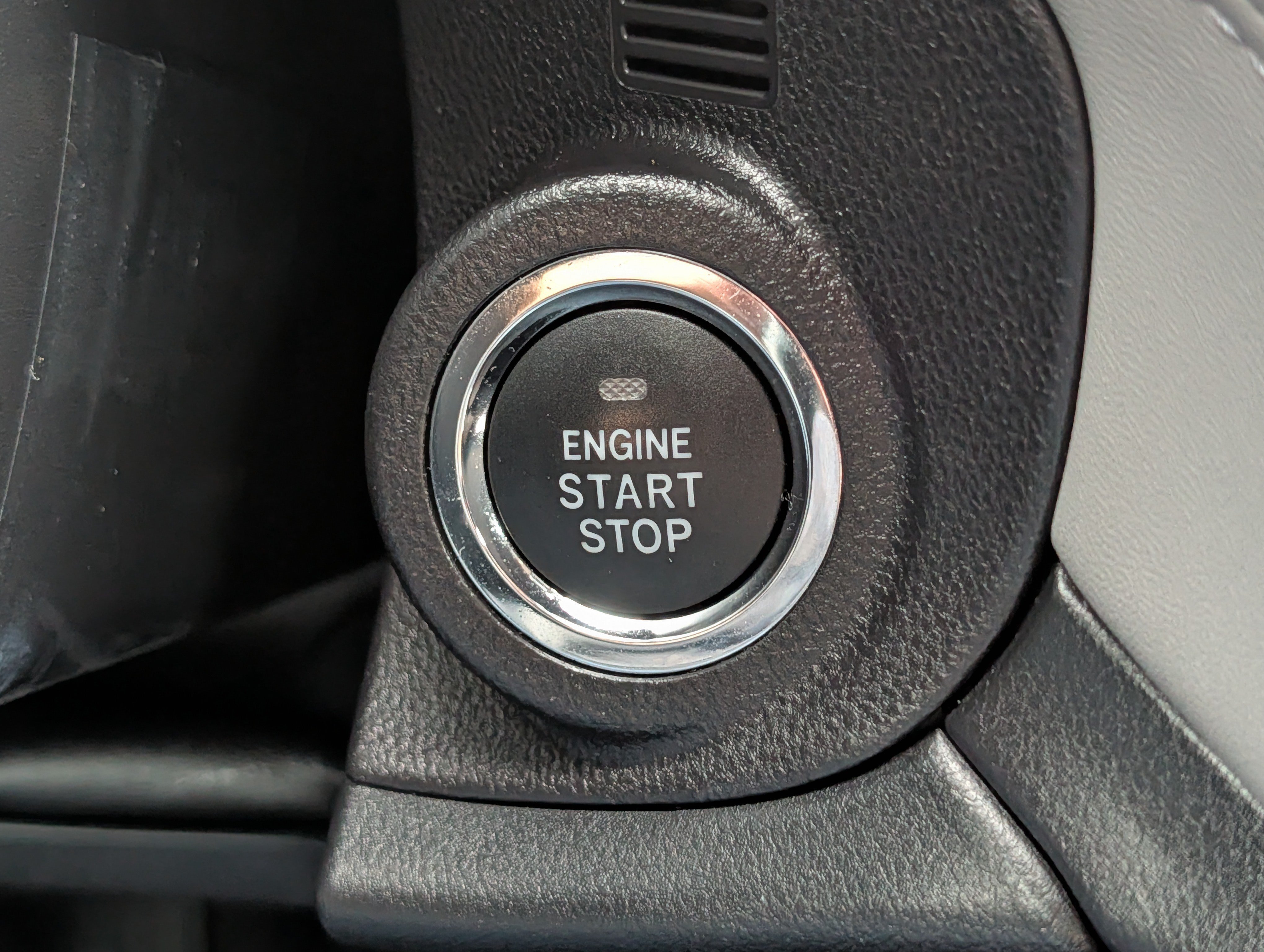 Used 2023 Subaru Outback Premium AWD/4WD image 29