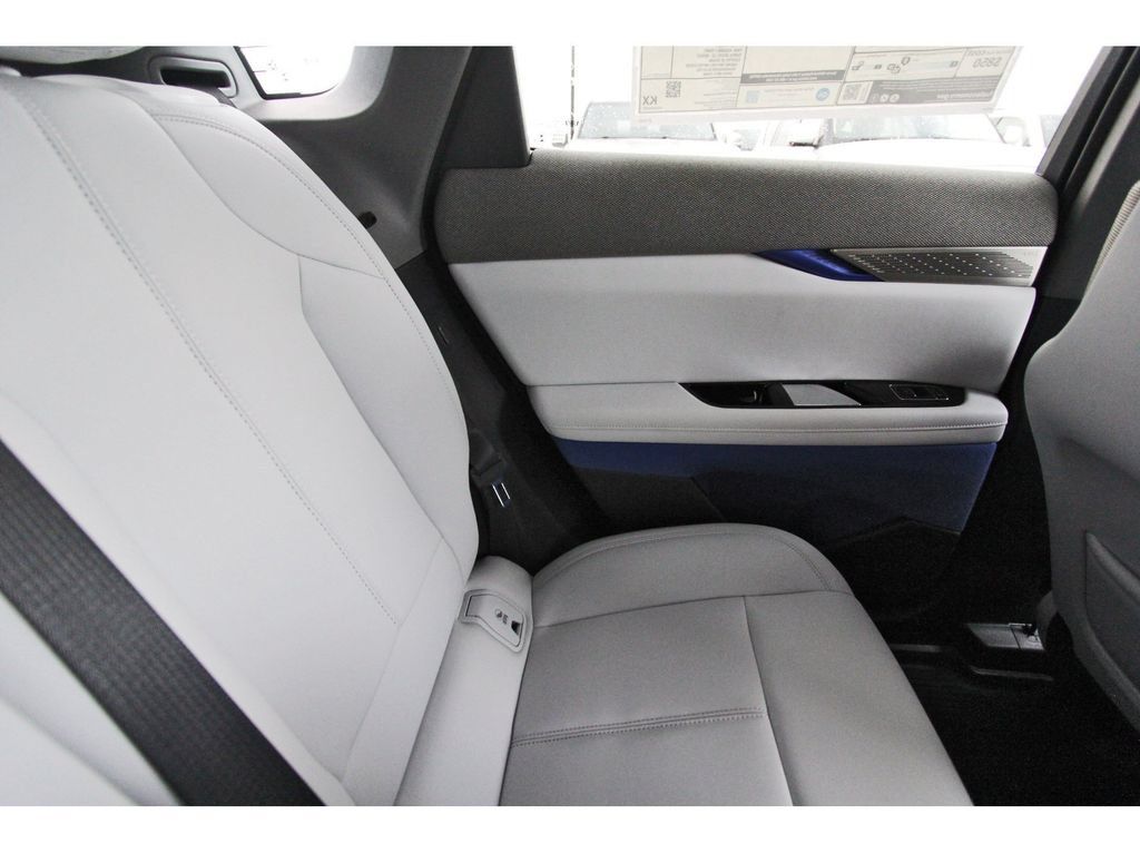 New 2027 Cadillac Optiq Luxury RWD image 11