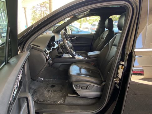 Used 2019 Audi Q7 3.0T Premium Plus w/ Premium Plus Package AWD/4WD image 41