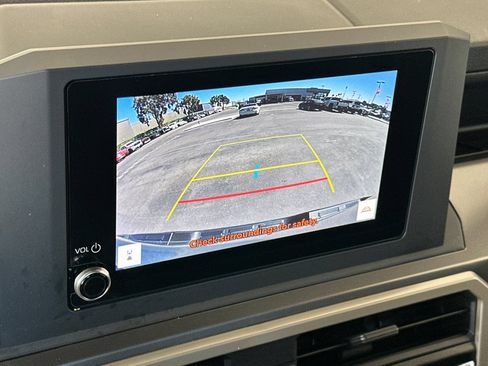Certified 2026 Toyota Tacoma SR5 AWD/4WD image 18