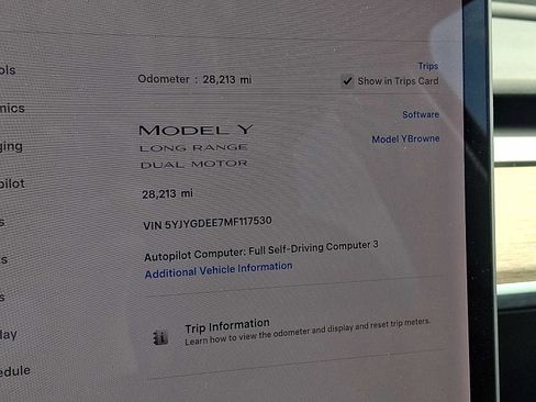Used 2021 Tesla Model Y Long Range image 21