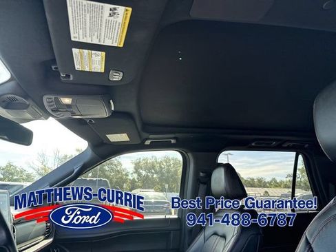 Used 2022 Ford Expedition Max Limited RWD image 11