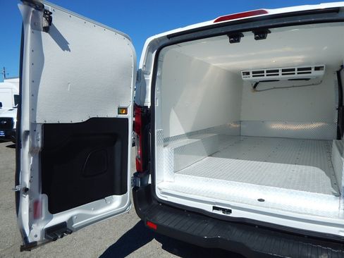 Used 2018 Ford Transit 250 148 Low Roof RWD image 12