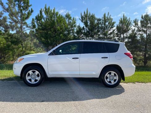 Used 2011 Toyota RAV4 4WD w/ Base L4 Extra Value Pkg image 8