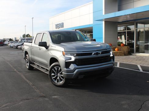 New 2026 Chevrolet Silverado 1500 RST image 2