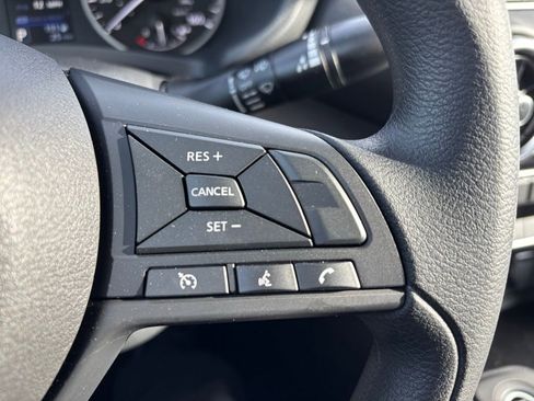 Used 2025 Nissan Sentra S image 21