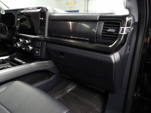 Used 2023 Ford F250 Lariat w/ Lariat Ultimate Package AWD/4WD image 40