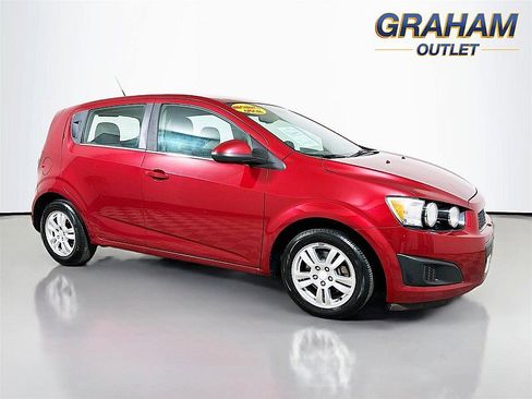 Used 2013 Chevrolet Sonic LT image 1
