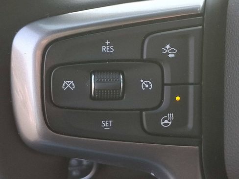 Used 2024 Chevrolet Silverado 2500 LT w/ Midnight Edition image 21