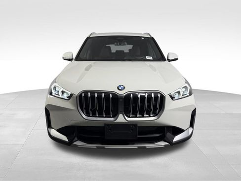 Used 2025 BMW X1 xDrive28i w/ Convenience Package AWD/4WD image 10