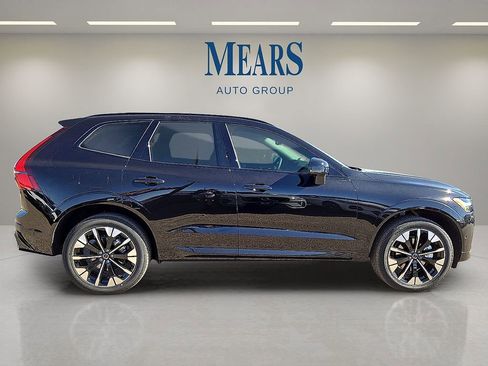 New 2026 Volvo XC60 B5 Plus w/ Protection Package Premier image 6