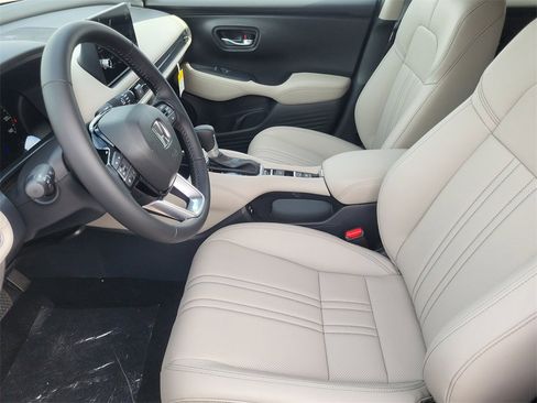 New 2026 Honda HR-V EX-L image 8