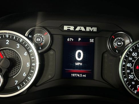 Used 2024 RAM 2500 Big Horn w/ Bed Utility Group image 15