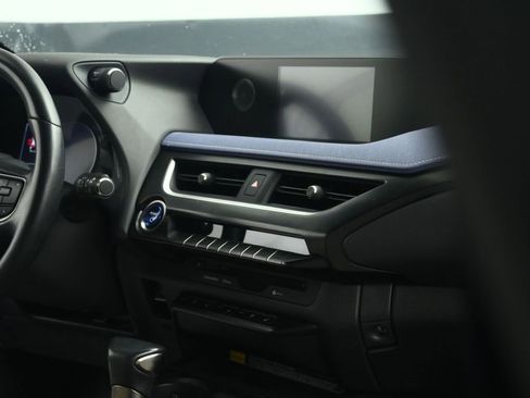 Used 2021 Lexus UX 250h w/ Premium Package AWD/4WD image 72