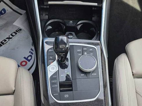 Used 2020 BMW 330i Sedan w/ Premium Package image 16