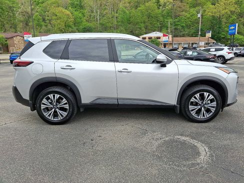 Used 2023 Nissan Rogue SV w/ SV Premium B Package AWD/4WD image 7