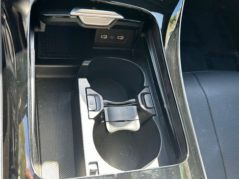 Used 2025 Mercedes-Benz CLE 450 4MATIC Coupe image 22