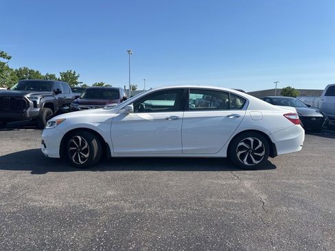 Used 2016 Honda Accord EX-L image 8