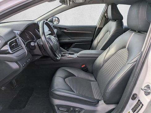 Used 2023 Toyota Camry SE image 15