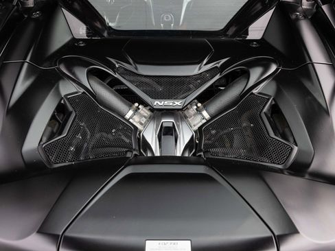 Used 2020 Acura NSX image 42