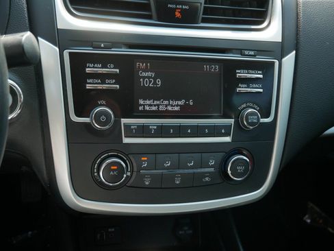 Used 2016 Nissan Altima 2.5 SR FWD image 17