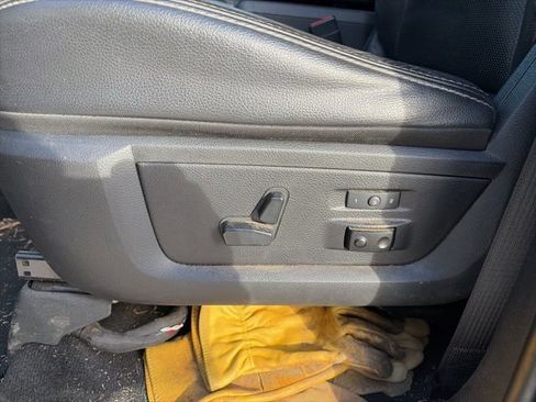 Used 2016 RAM 2500 Laramie image 18