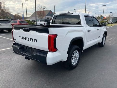 Used 2023 Toyota Tundra SR5 w/ SR5 Convenience Package image 9