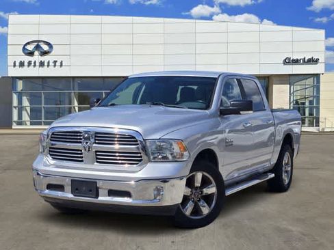 Used 2018 RAM 1500 Big Horn AWD/4WD image 1