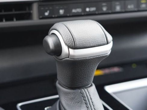 Certified 2025 Toyota Sienna Platinum AWD/4WD image 33