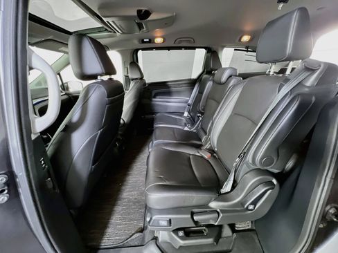 Used 2023 Honda Odyssey Touring image 25