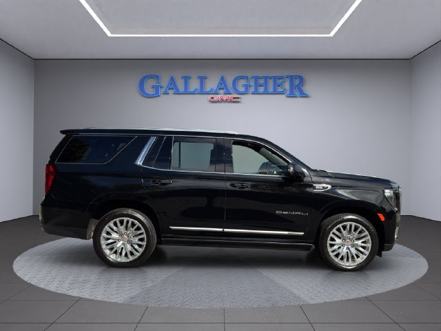 Used 2023 GMC Yukon Denali AWD/4WD image 4