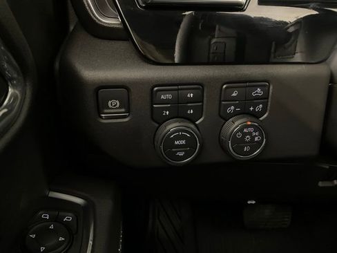 Used 2026 Chevrolet Silverado 1500 LT Trail Boss w/ Safety Package image 22