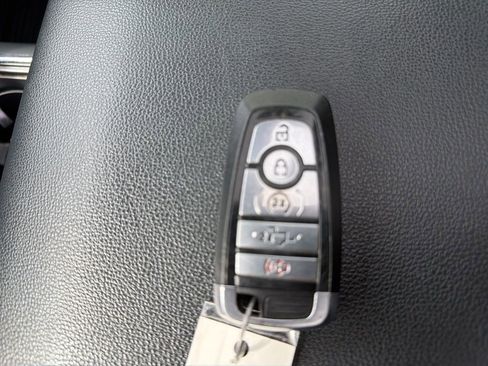 Used 2021 Ford F150 Lariat image 30