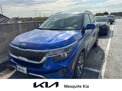 Used 2021 Kia Seltos EX AWD/4WD image 1