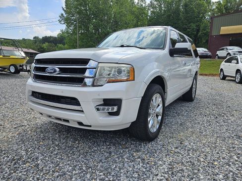 Used 2017 Ford Expedition Limited w/ Equipment Group 301A RWD image 4
