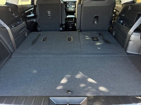 New 2026 Subaru Ascent Premium AWD/4WD image 18