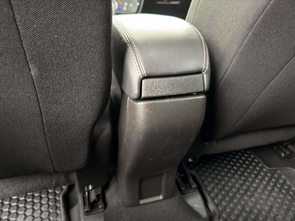 Used 2023 Jeep Renegade Latitude AWD/4WD image 17