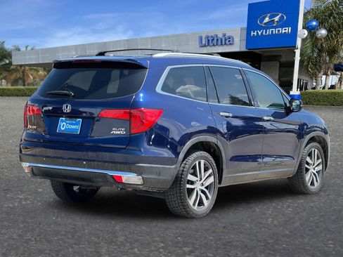 Used 2017 Honda Pilot Elite image 3