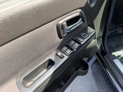 Used 2012 Chevrolet Colorado LT AWD/4WD image 19
