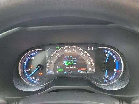Used 2025 Toyota RAV4 LE AWD/4WD image 17