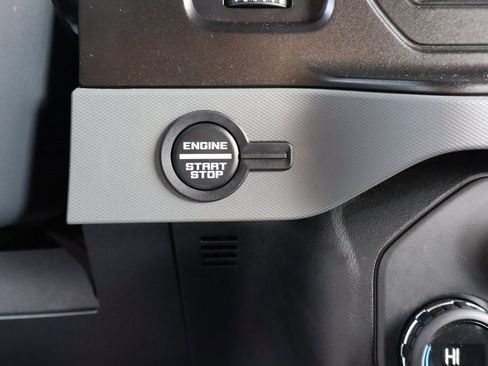 Used 2023 Ford Bronco Big Bend image 21