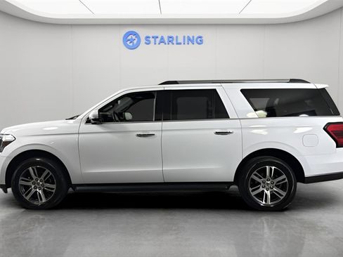 Used 2024 Ford Expedition Max Limited image 3