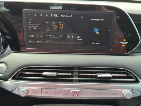 Used 2021 Hyundai Palisade Limited FWD image 18