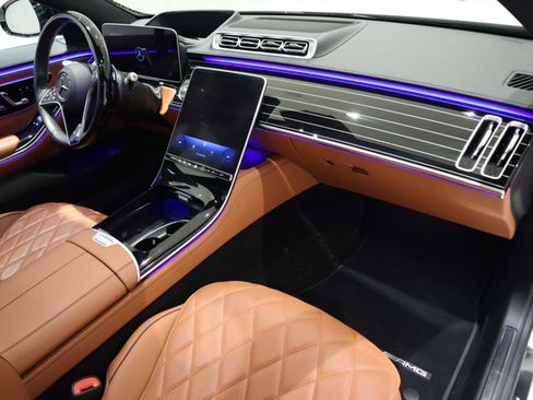 Used 2024 Mercedes-Benz S 580e 4MATIC Sedan image 17