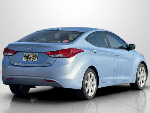 Used 2012 Hyundai Elantra Limited w/ Technology Pkg 5 image 4