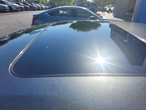 Used 2015 Ford Fusion Energi Titanium w/ Driver Assist Package image 3