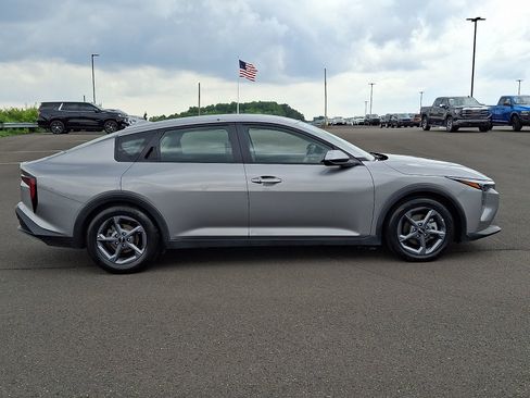 Used 2025 Kia K4 FWD image 7